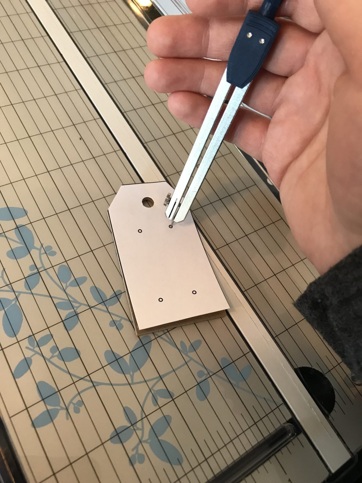 DIY Earring Tag Cards